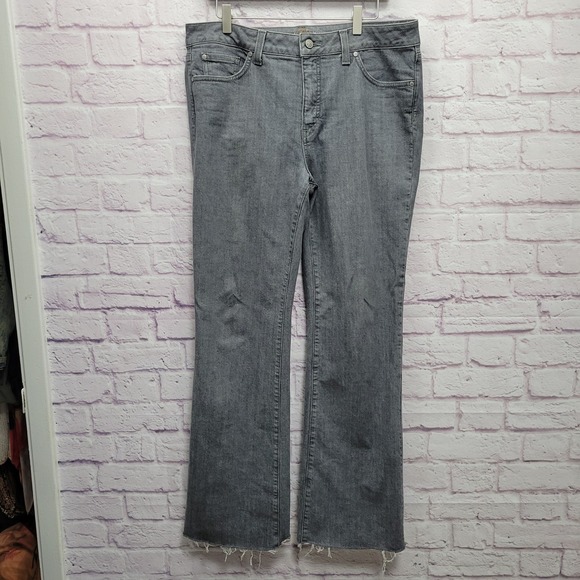 Miracle Body Gray Stretch Jeans Womens 14 Sparkle Pockets Raw Hem Casual - Picture 1 of 10